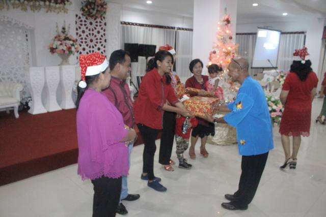 NATAL GURU DAN PEGAWAI 2016