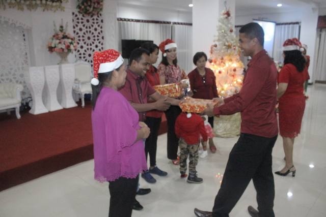 NATAL GURU DAN PEGAWAI 2016